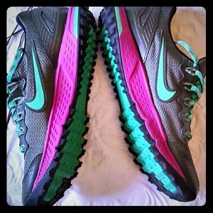NIKE Ladies Running Shoes